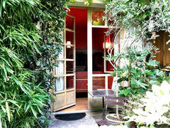 The comfort and refinement of a hotel room combined with the privacy and indepen Paris, France The red room : charm and quiet in the green Private room in rental unit vacation rental 21202728