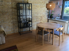 Nyrenoveret “New Yorker” lejlighed på trendy Nørrebro. 2 km fra Rådhuspladsen, S Copenhagen, Denmark Stor nyrenoveret Nørrebro lejlighed, København Entire condo vacation rental 668433886628421948