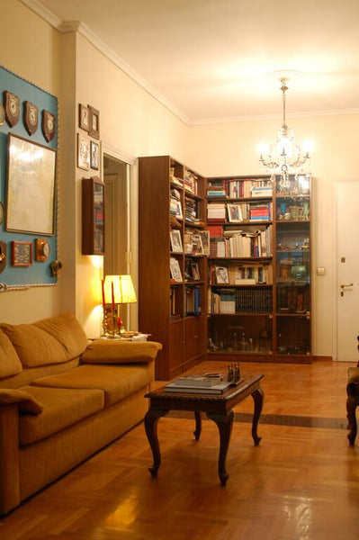 Small and cozy house in the center of Athens with lots of old parts of big boats Athens, Attica, Greece nautical house in Athens Entire rental unit vacation rental 8670081