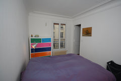 Very cozy and pretty, with old french parquets and moulding, this 51m2 apartment Paris, France Romantic apartment in Montmartre Entire rental unit vacation rental 5504201