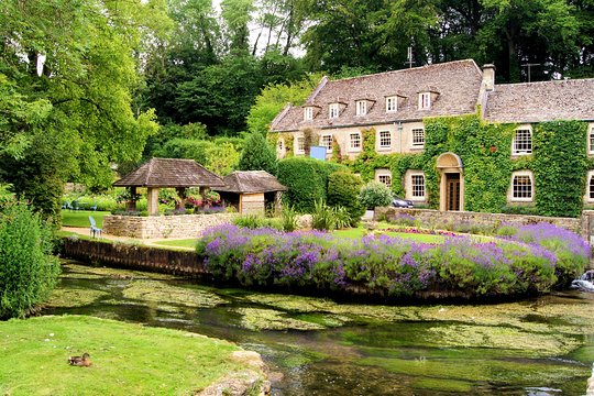 The Cotswolds Guided Day Tour from London  Private Tours and Travel Guide Europe London CITY London Destination Tour