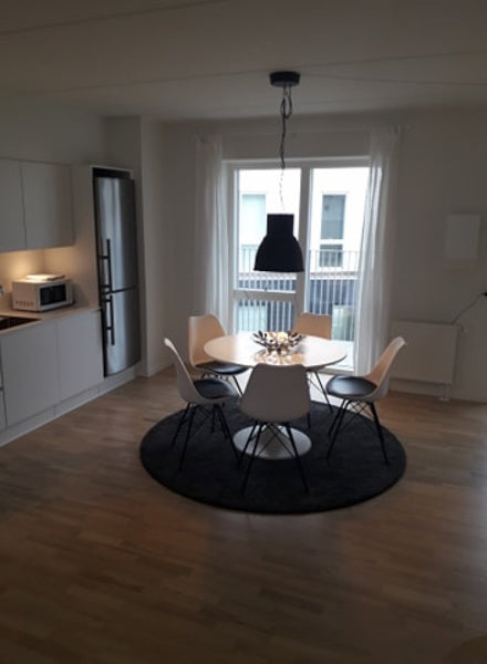 Lovely modern, bright and spacious 2 bedroom apartment located in Valby. Valby i  2 bedroom apartment with balcony in Valby Entire rental unit vacation rental 47106639