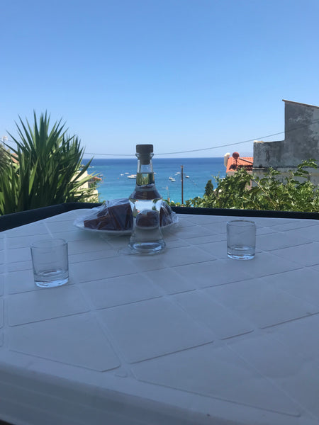 Relaxing vacation by the sea is something you have to live visiting Crete. My ap  Miros apts in Agia Pelagia. 50m from the beach Entire rental unit vacation rental 51361498