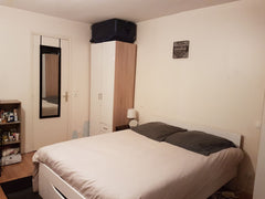 Belle chambre avec salle de bain privative. Donne sur court calme.<br />Idéaleme Paris, France Great room & privatized bathroom. Downtown Paris Private room in rental unit vacation rental 22866720