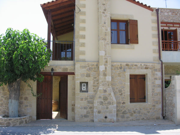 Welcome to Villa Evangelia.<br /> <br />It is of  a villa with 4 spacious rooms  Rethimnon, Greece Villa to Rent Entire bungalow vacation rental 2518356