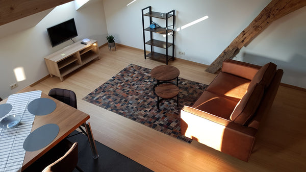 In een oase van rust worden de stallen van een eeuwenoude hoeve verbouwd tot com  Appartement 2 slaapkamers in gerenoveerde hoeve Entire rental unit vacation rental 572344130164013171
