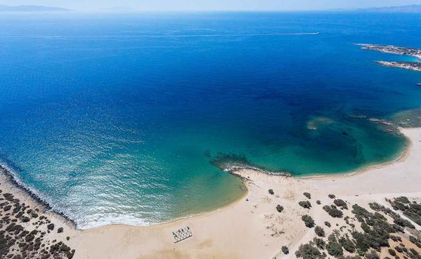 A small but well thought one room apartment.In just 3 minutes of walking,you wil  Remote Family House (150m From The Beach) Entire rental unit vacation rental 35172680