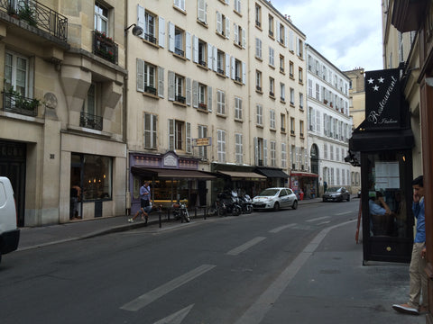 Appartement tout équipé avec vue sur la tour Eiffel <br />Au 4e sans ascenseur,  Paris, France 2 pièces vue sur la tour Eiffel Entire rental unit vacation rental 7284872