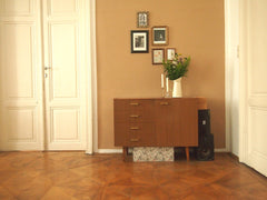 Schöne Altbauwohnung , Nähe Karlsplatz und Naschmarkt. Großzügiges Wohn- und Sch Gmünd, Austria Wien Wohnung Altbau Nähe Karlsplatz und Naschmarkt Entire rental unit vacation rental 26883796