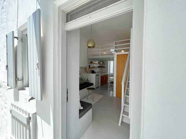 This cozy & stylish apartment is located in a quiet alley right next to a lovely Paros, Greece Cycladic Modern Apartment in the Heart of Parikia Entire rental unit vacation rental 681609194825192359