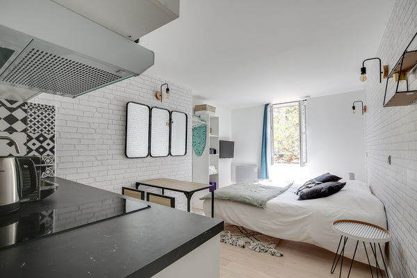 Designer furnished brand new Studio apartment in the center of Paris, located ru  Cosy Studio in the center of Paris Entire rental unit vacation rental 28467360