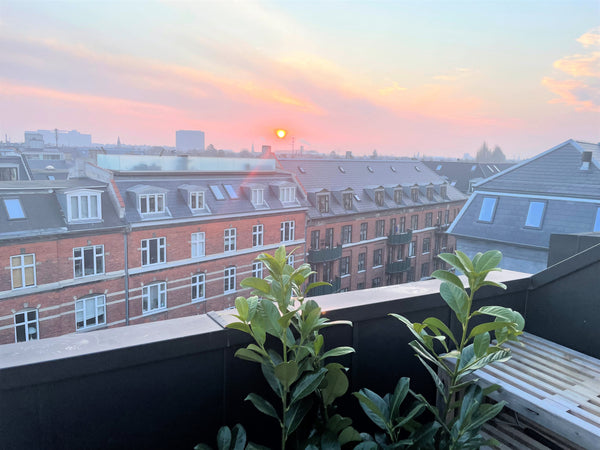 Our apartment encompasses the two top floors and has a rooftop terrace with an p United Kingdom Brand-new duplex penthouse with rooftop terrace Entire condo vacation rental 576003145978552797