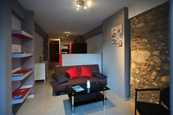MODERN  STUDIO IN THE HEART OF THE OLD TOWN of HERAKlON ,OPEN SPACE LIVING ROOM  Heraklion, Greece 2nd Floor central studio flat Entire rental unit vacation rental 13839868