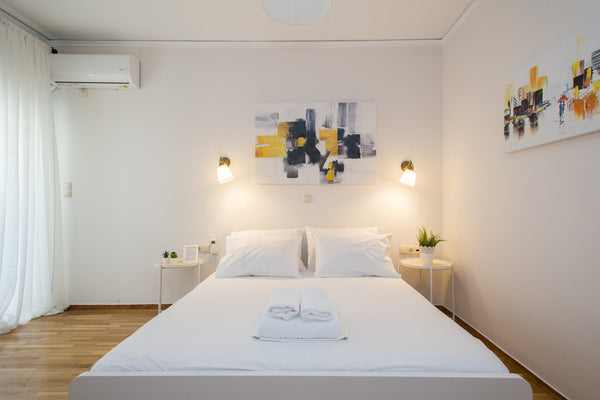 Fridge, stove with oven, Smart TV full HD satellite, hair dryer, always hot wate Athens, Greece Wonderful holidays in the centre of Athens! Entire rental unit vacation rental 35873149
