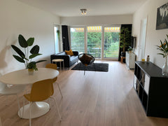 Appartement #202 Zeer net, lichtrijk en zuidgericht, rolstoel vriendelijk, appar  Stijlvol appartement (2pers) - rand van Gent #202 Entire rental unit vacation rental 659804949174492237