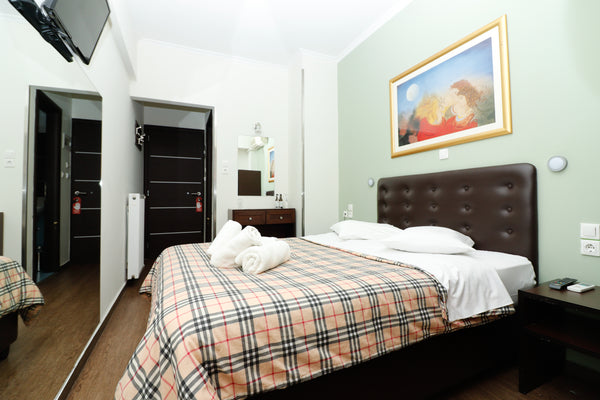 Welcome to  Athens Choice Hotel ! This space is perfect for people looking to ex GR Double Room Room in hotel vacation rental 54188017
