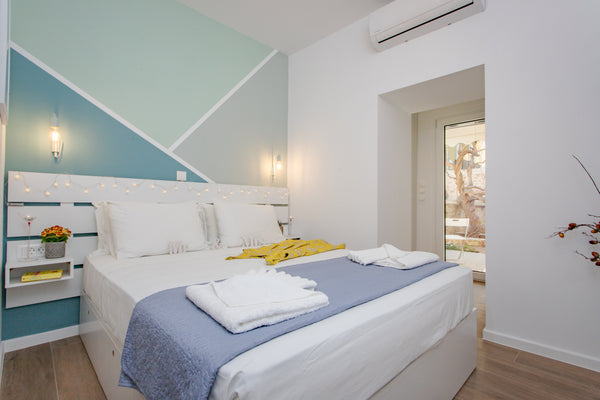 We are waiting for you in our renovated modern space in a quiet neighborhood in  Chania, Greece ☀︎ Little gem ☀︎ by the sea ☀︎ Entire rental unit vacation rental 48115992