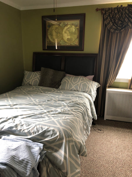 Los Angeles, CA Home in Queens · 1 bedroom · 1 bed · 1 shared bath Private room in home vacation rental 33741107