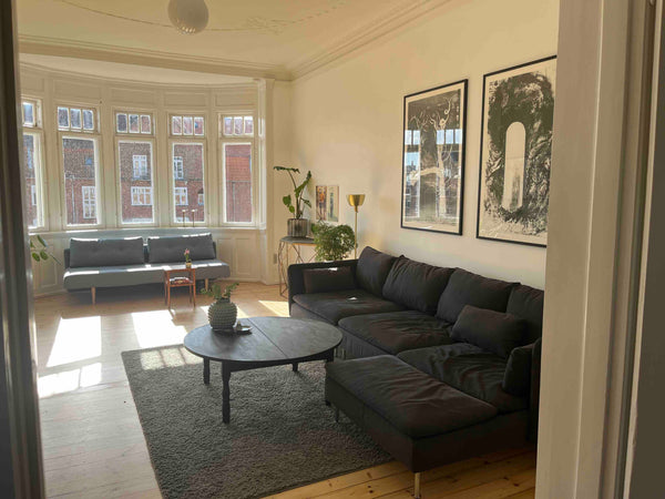 I vil være tæt på alt, når I bor i denne centralt beliggende bolig kun 10 minutt Frederiksberg, Denmark Skøn familievenlig lejlighed på Frederiksberg C Entire condo vacation rental 580542275700863436