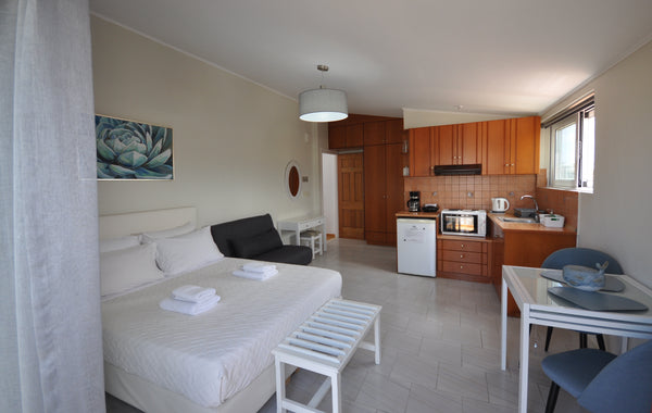 Elegant Studio on the 4th floor, with big space and nice view of the town and th Chania, Greece Central, Spacious Studio #47 in Chania Town Room in aparthotel vacation rental 9876781