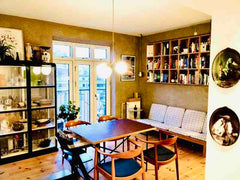 Centrally located large apartment in the Vesterbro area of the city. Cozy Cafes, Copenhagen, Denmark Hyggelig og nyistandsat lejlighed i København Entire condo vacation rental 640356298344652301