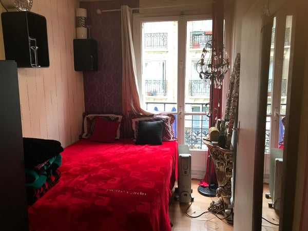 À Porte de verssailles 15 em à proximité de la ligne de métro  8 et 12 bus 39 a2 Paris, France Vasco de gama Shared room in rental unit vacation rental 23299837