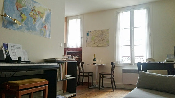 Hello! <br />Welcome to my beautiful 20m2 flat on rue Saint-Dominique near the E Paris, France Nice appartement, 5mn walks to the Eiffel tower ! Entire rental unit vacation rental 22004062