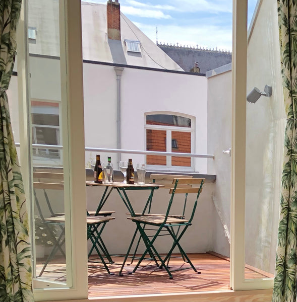 Charming renovated 16th century house with 3 four-person guest suites, each with Antwerp, Belgium Unique house for 12 people at Grote Markt Antwerp Entire home vacation rental 49046146