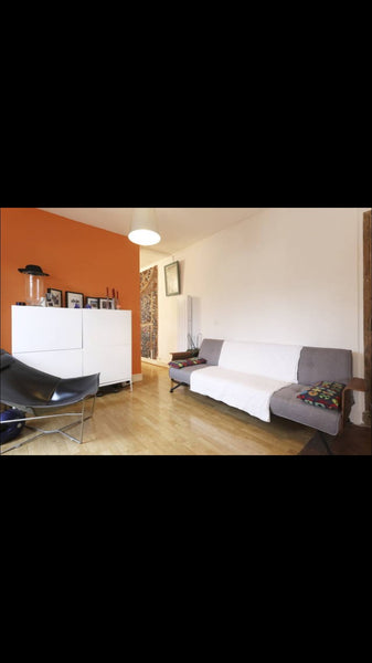 L'appartement est calme et ensoleillé, entièrement rénové, doté d'une cuisine éq Paris, France Appartement lumineux à Belleville. Entire rental unit vacation rental 13734215