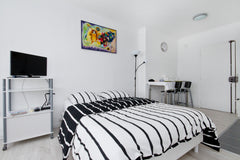 southern full studio very clearly equipped (a bed two people and a click crack ( Paris, France studio C la chapelle-Montmartre Entire condo vacation rental 1315879
