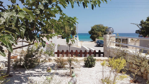 ΑΜΑ:00001481089 <br />Our place is a sunny peaceful ground level residence 75sqm Chania, Greece On the beach Entire cottage vacation rental 14437385