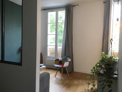 Come to discover my two rooms (about 31 m2) in the center of Paris. It is locate Paris, France ☀️ Superb T2 at the foot of the canal St Martin ☀️ Entire rental unit vacation rental 29897910