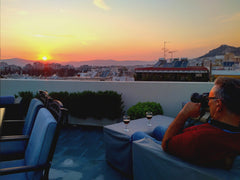 Wow, a furnished vacation rental that offers 4 bedrooms & 4 full bathrooms in on Chicago, Illinois, United States AV Blue 4 Bd 4 Ba Family Perfect Acropolis terrace Entire condo vacation rental 718941