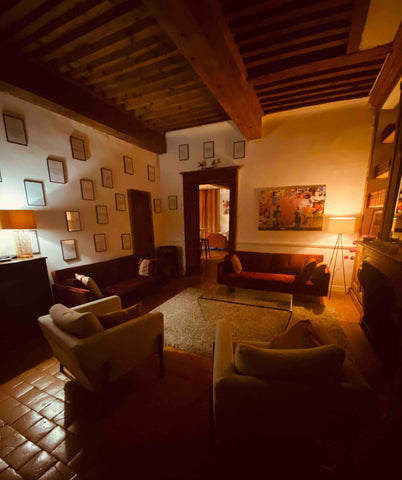 Appartement de charme, dans un immeuble classé au cœur du Vieux-Lyon (rue du boe Lyon, France Fête des Lumières. Quartier du Vieux-Lyon Entire rental unit vacation rental 53702862