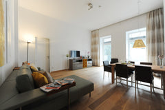 Das exklusive, helle, sonnige und klimatisierte Apartment im 1. Liftstock in Ruh Vienna, Austria Exklusives Apartment 66m², Terrasse 16m², Ruhelage Entire condo vacation rental 594585694177983512