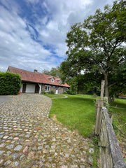 In Holiday house "De Notelaere", a stone's throw from the Leieshores of Latem, y Todi, Italy holiday & horse farm "de Notelaere"  Ghent Entire vacation home vacation rental 649156326648606904