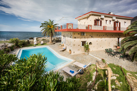 Τottaly private!Close to the beach so you can hear the waves while falling aslee Kissamos, Greece Beach front villa -private pool-Pericles villa Entire villa vacation rental 21923239