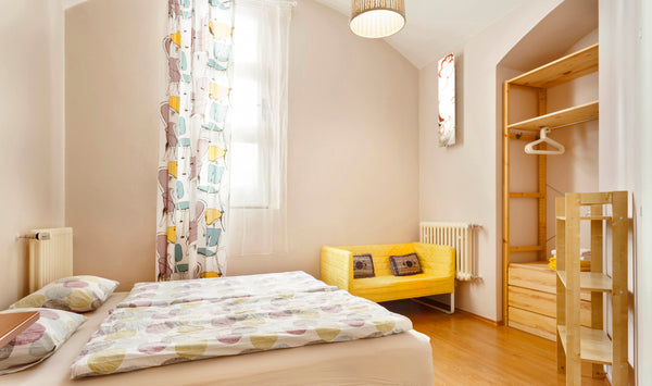 Modern, comfortable, 51 m2 flat with two separate rooms, kitchen and bathroom si Prague, Czechia Cosy separate room nearby gorgeous park Private room in rental unit vacation rental 2200261