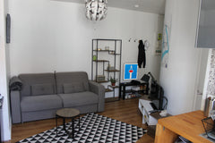 Charmant studio au coeur du 19eme au 5émé étage sur cour, proche tous commerces, Bois d'Arcy, France Charmant Studio  canal de L'Ourcq en bail mobilité Entire rental unit vacation rental 23786710