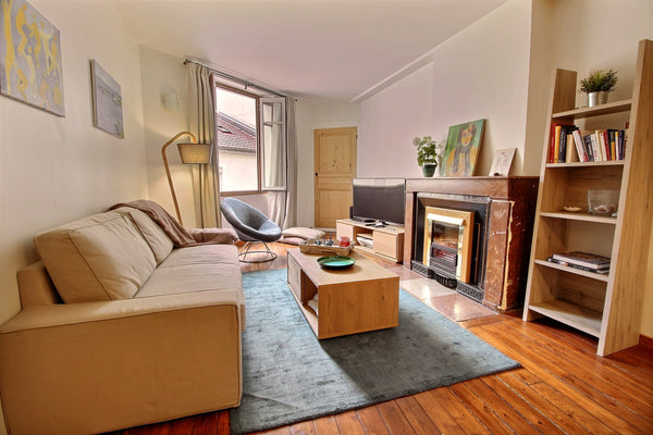 L'appartement Le Marius est un vaste appartement de 57m2 tout confort dans le 3è France Bel appartement Lyon 3 proche Rhône et métro. Entire rental unit vacation rental 42803170