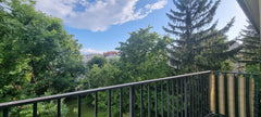 The apartment is in Pokornygasse. Tram 37 station Pokornygasse and Döblinger Hau  Beautiful apartment surrounded by trees in the 19. Entire rental unit vacation rental 632339861250166383