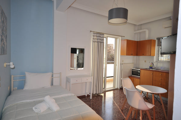 This is a very comfortable studio with private balcony.<br /><br /><b>The space< Chania, Greece Central Single Studio #13 with balcony Entire rental unit vacation rental 2408129