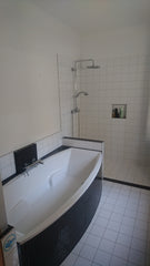 in 25 min in Wien City, 18min Schönbrunn<br /><br /><b>The space</b><br />€40 Pu Vienna, Austria Einfamilienhaus (Teil) Entire home vacation rental 20780943