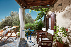 Experience the alternative! Live like a local!<br />I am delighted to host you i Ierapetra, Greece Olivier’s, traditional house 3-4 pers. Entire home vacation rental 44804696