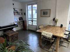 In the beautiful Rue Sainte Marthe, 10 min from the center by subway. Situated n Paris, France COSY  2ROOM APT - CANAL ST MARTIN Entire rental unit vacation rental 383284