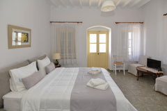 THE CALENDAR IS NOT UPDATED!<br />Please scroll down the page and choose CONTACT  Amorgos traditional apt with balcony view Entire home vacation rental 33120593