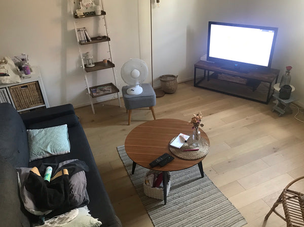 Appartement mezzanine situé à 5 mins à pied de la place de la bourse et de 10 mi  Appartement centre ville Bordeaux Entire condo vacation rental 37561016