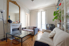 Make yourself at home ! Big shared flat 2 minutes away from the Arc de Triomphe  Paris, France Nice large room - Champs Elysées Private room in rental unit vacation rental 6815363