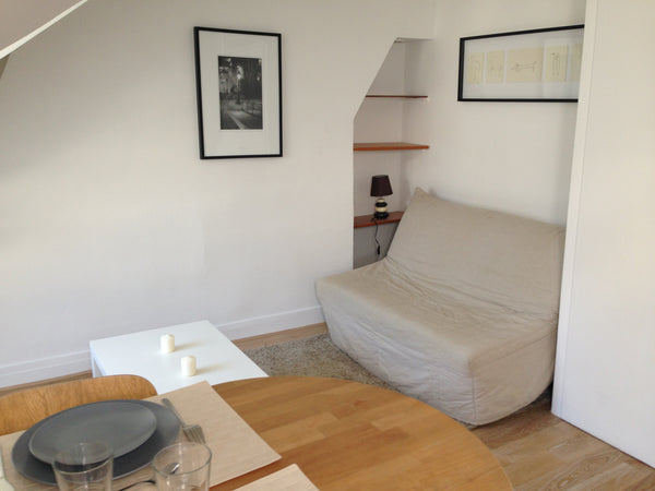 Passage Landrieu. Studio 18 m², refait à neuf. Au 4e. Parquet, cuisine américain Paris, France Studio proximité Tour Eiffel Entire rental unit vacation rental 4674383