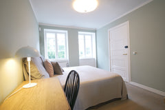 One room apartment  in a small charming and quit town house with king size bed,  Copenhagen, Denmark Canal Apartment 1. Entire serviced apartment vacation rental 583287202760045487